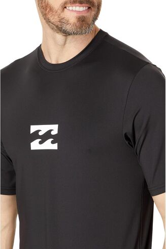 Billabong Men's Standard All Day Wave Loose Fit Short Sleeve Rashguard in Saudi Arabia