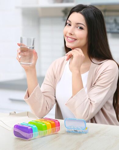 7 عبوات من منظم حبوب الدواء كبير جدًا من زيكي، صندوق حبوب محمول 7 أيام للجيب، المحفظة، حقيبة حبوب الدواء الأسبوعية مع تصميم حماية مزدوجة، حاوية حبوب الدواء للأدوية، فيتامين، زيت السمك، المكملات الغذائية، أسود in Kuwait