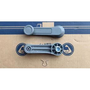 Window Crank Handle of Gray Compatible with Isuzu Isuzu CAMMANDO NPR115 NKR85,GMC, NHR NPR HICOM Replaces 8-94220423-0,8-94403144-0,8-94476854-0,9-84101923-3