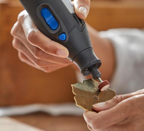 Dremel 684-01 مجموعة ملحقات أدوات التنظيف والتلميع الدوارة المكونة من 20 قطعة مع حقيبة - تشتمل على عجلات تلميع ولقم تلميع ومركب تلميع in Kuwait