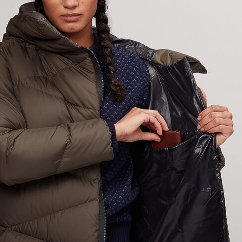 Helly-Hansen Women's Tundra Down Coat in Saudi Arabia