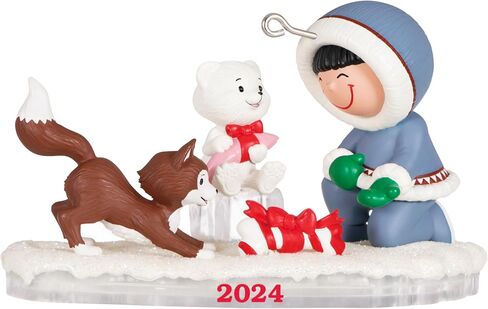 زخرفة عيد الميلاد التذكارية المميزة لعام 2024، Frosty Friends 2024، هدايا لهواة جمع رجل الثلج in Kuwait