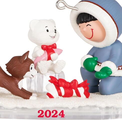 زخرفة عيد الميلاد التذكارية المميزة لعام 2024، Frosty Friends 2024، هدايا لهواة جمع رجل الثلج in Kuwait