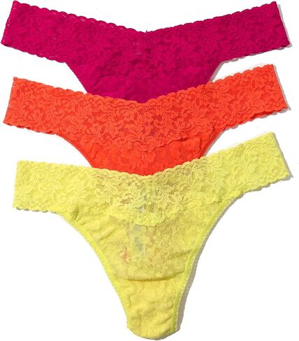 hanky panky Women's Signature Lace Original Rise Thong 3 Pack in Kuwait