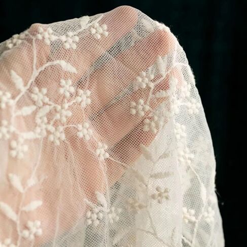 Newborn Photography Props Baby Photoshoot Wraps Girl Photo Posing Lace Layers (E Beige) in Kuwait