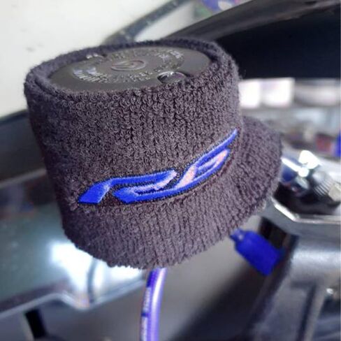 Fit for Yamaha R6 YZF R6 R6S YZFR6 1999-2021 2022 2023 CNC Motorcycle Front Brake Fluid Reservoir Cap Oil Brake Reservoir Cover Sock (Blue) in Saudi Arabia