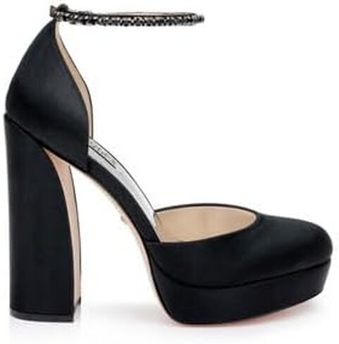 Badgley Mischka Women's Felixa Pump in Saudi Arabia