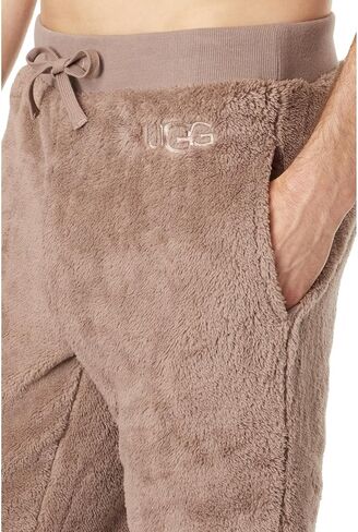 UGG Men's Lionel in Saudi Arabia