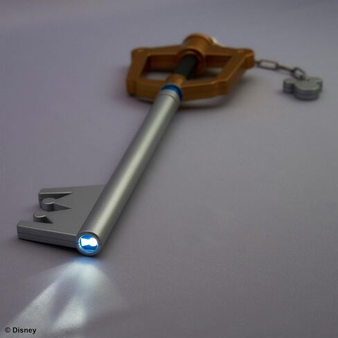 Square Enix Kingdom Hearts: Light-Up Keyblade Kingdom Key (الإصدار 2) in Saudi Arabia