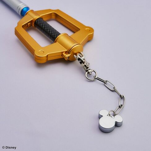 Square Enix Kingdom Hearts: Light-Up Keyblade Kingdom Key (الإصدار 2) in Saudi Arabia