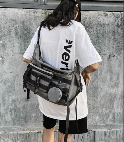 Techwear Crossbody Messenger Bag Japanese Harajuku Alt Emo Shoulder Bag Cool Hip Hop Goth Punk Streetwear in Kuwait