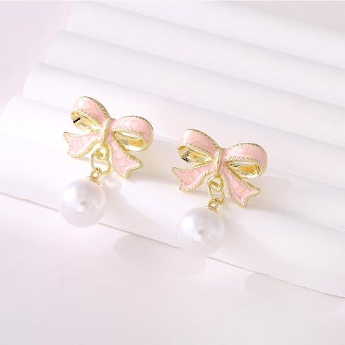 Gold Statement Geometric Clip On Earrings for Women Chunky Gold Knot Link Clip Earrings Trendy Jewelry Gift in Saudi Arabia