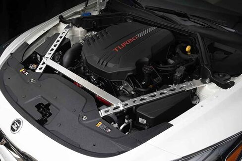 دعامة برج أمامية حمراء متوافقة مع 2018-2022 كيا ستينغر، 42-105R in Kuwait