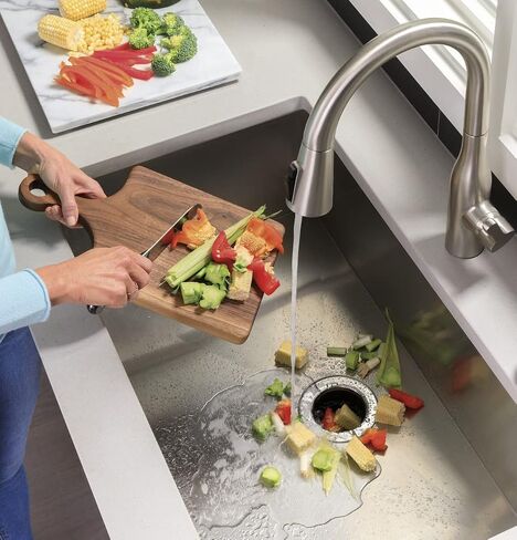 GE Batch Feed Garbage Disposal, 3/4 Horsepower & 2,700+ RPM, Good for Grinding: Small Bones, Vegetable Peels, & Fruit Pits, Easy Install Kit Included, Non-Corded, Recommended for Daily Cooking in Saudi Arabia