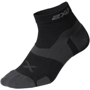 جوارب 2XU للجنسين Vectr Cushion 1/4 Crew - جوارب رياضية للأداء - أسود/تيتانيوم