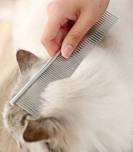 Maxshop Dog Grooming Scissors with Safety Round Tips, Heavy Duty Titanium Pet Grooming Trimmer Kit, Professional Thinning Shears, Curved Scissors with Comb for Dogs and Cats (Set of 3) in Kuwait