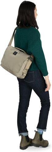 Osprey Aoede Messenger Bag in Kuwait