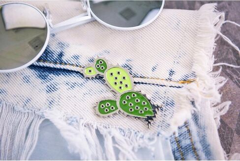 Cute Cartoon Brooch Pins Enamel Brooches Lapel Pins Badge for Women Girls Clothes Bag Decorative in Saudi Arabia