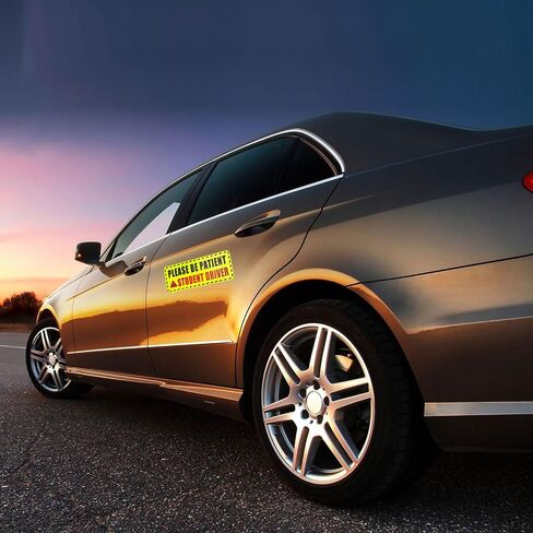 Student Driver Magnet for Car,Please Be Patient Student Driver Sticker Girls and Boys New Student Driver Sticker Safety Warning Signs,High Reflective,Reusable Movable,Set of 3. 3.5" x 9" in Kuwait