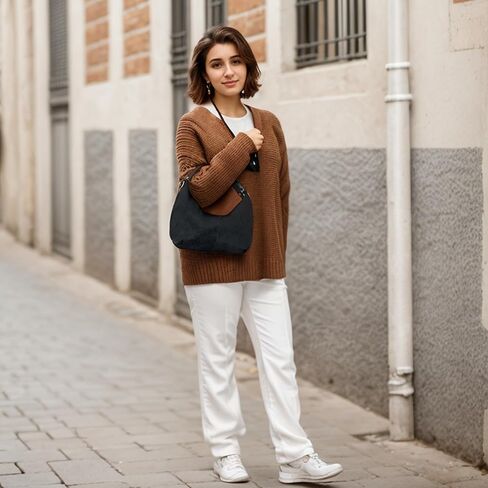 حقيبة كتف صغيرة على شكل هلال HOBO للنساء من الجلد السويدي مع حزام قابل للفصل in Kuwait