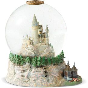 Enesco - 6004342 Wizarding World of Harry Potter Hogwarts Castle Water Globe, 7.1", Multicolor