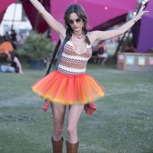Tutus for Women Adult Tutu Skirts 5 Layered Classic Elastic Tulle Tutu Skirts for Party Festival Running in Saudi Arabia
