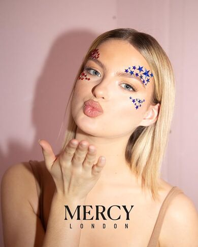 الولايات المتحدة الأمريكية المشجع الأحمر العيون الزرقاء جواهر؟ الكل في واحد من إكسسوارات زي العلم الأحمر والأزرق in Kuwait