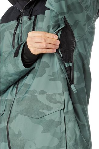 Quiksilver Fairbanks Jacket in Saudi Arabia