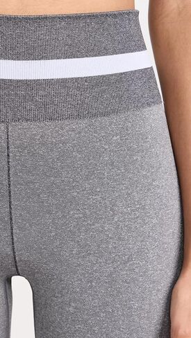 بنطال نسائي متوسط ​​الطول بدون خياطة من The Upside in Kuwait