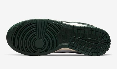 Women's Dunk Low, Pro Green/Coconut Milk, DQ8580-100, 10.5 US in Saudi Arabia
