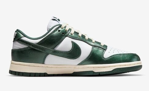 Women's Dunk Low, Pro Green/Coconut Milk, DQ8580-100, 10.5 US in Saudi Arabia