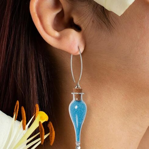 10 قطع من الزجاجات الصغيرة على شكل دمعة مع سدادات من الفلين، زجاجة صغيرة متمنية، زجاجات جرعة، برطمانات صغيرة للحرف الفنية، مشاريع DIY لتزيين حفلات الزفاف in Kuwait