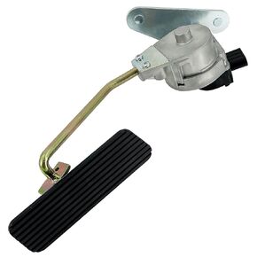 699-5101 Accelerator Pedal Compatible with Select IC Corporation/International Models‎ 6995101 2594318C93 2028213C92
