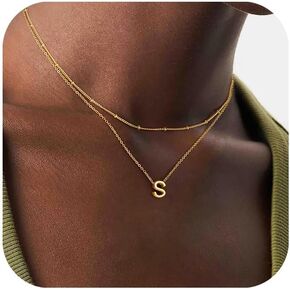 قلادات IEFWELL Dainty الأولية للنساء والفتيات - قلادة حرف A-Z مطلية بالذهب/الذهب الأبيض عيار 14 قيراط | الحد الأدنى قلادة حرف واحد فقط | قلائد الصيف | مجوهرات ذهبية الطبقات للنساء والفتيات المراهقات