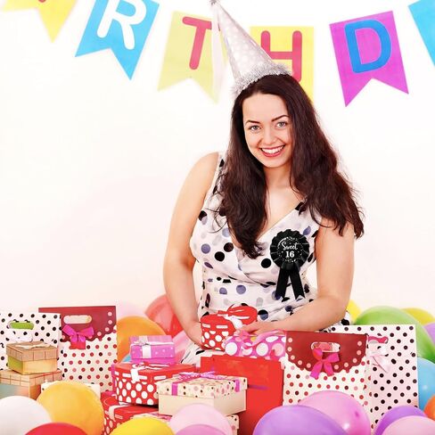 دبوس شارة Sweet 16، دبوس شارة صفيح لعيد الميلاد السادس عشر السعيد، دبوس شارة عيد ميلاد أسود بعمر 16 عامًا - قطعة واحدة in Kuwait