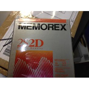 أقراص مرنة جديدة من Memorex 10 مقاس 3.5 بوصة مزدوجة الكثافة 2S2D 3 1/2 بوصة - أقراص مضغوطة منسقة للكمبيوتر الشخصي in Kuwait