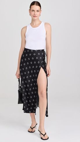 Women's Gonna Skirt in Saudi Arabia