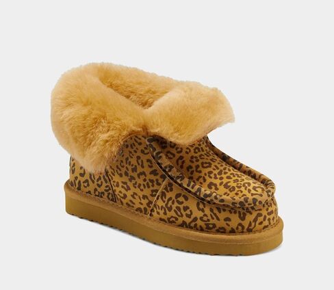 Aerosoles Girl's Mini Alaksa Toasty Boot in Saudi Arabia