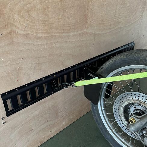 MOTO4U دراجة نارية E المسار عجلة الساندة جدار جبل، E المسار دراجة نارية عجلة الساندة لE المسار X المسار مع 4 الصلب الثقيلة E-Track O حلقات و2 الأشرطة السقاطة، وتناسب الإطارات تصل إلى 6 "واسعة in Kuwait