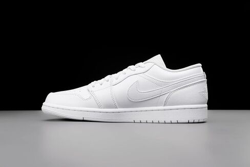 Nike mens Air Jordan I Low in Saudi Arabia