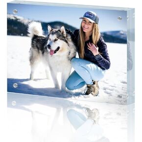 5x7 Inch Acrylic Picture Frame Magnetic Photo Frames Acrylic Frame Double Sided Magnets Picture Frame Clear Display Photo Frame Self Standing Thickened Frame on Desk Table Display(Clear, 5x7)