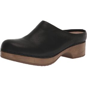 Bella Vita Women's Motto Slip on Clog in Saudi Arabia