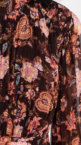 Women's Short Dress in Saudi Arabia