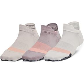 جوارب نسائية من Under Armour Breathe Lite No Show مكونة من 3 قطع