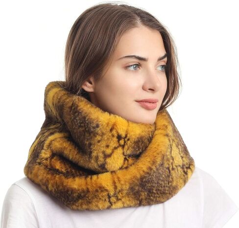 مجموعة قبعة ووشاح دلو من الفرو الصناعي من جلد الثعبان للسيدات من LA CARRIE مكونة من قطعتين باللون الأصفر للشتاء الدافئ in Kuwait