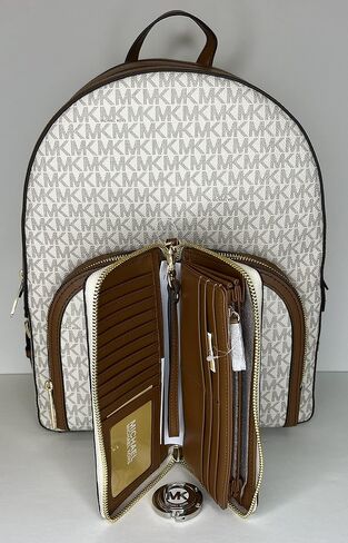 حقيبة ظهر Michael Kors MICHAEL Michael Kors Jaycee بجيب كبير بسحاب مزودة بمحفظة كونتيننتال كبيرة/خطاف محفظة معصم (Signature MK Vanilla) in Saudi Arabia