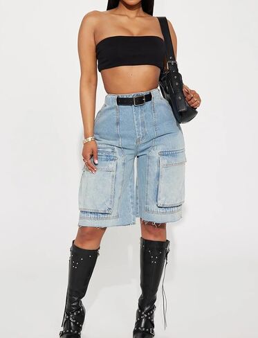 Women's High Waist Denim Shorts Straight Leg Raw Hem Jean Shorts Summer Hot Pants with Pockets in Saudi Arabia