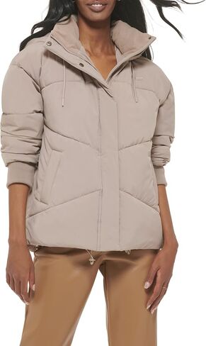 Levi's Women's Cloud Quilted Puffer Jacket in Saudi Arabia