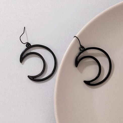 Vintage Moon Drop Dangle Earrings Half Moon Carving Planet Earrings Black Cresent Moon Pendant Earrings Gift in Saudi Arabia
