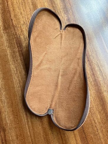 Carbon Negative Cork Spiral Glasses Case, Medium in Saudi Arabia